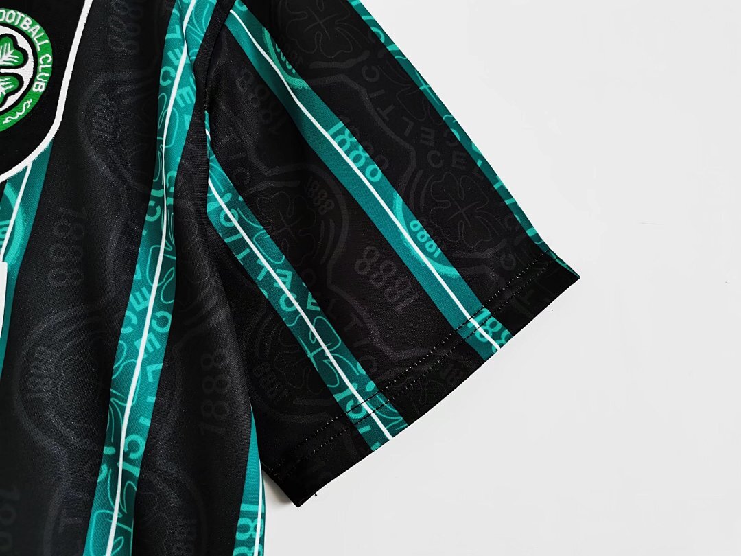 Celtic Glasgow 93 8 A 1992/1993