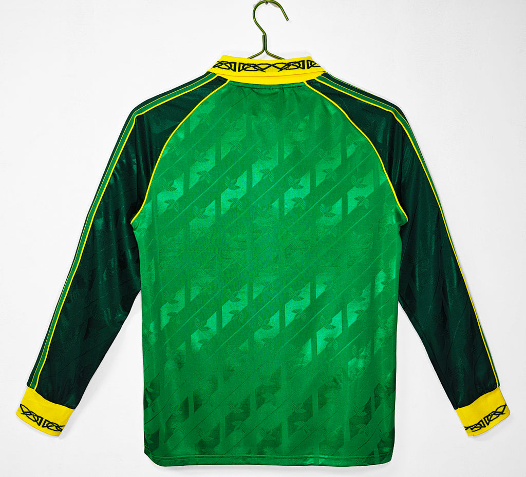 Celtic Glasgow 138 3 B