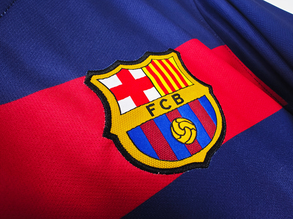 FC Barcelona 16 8 A 2015/2016