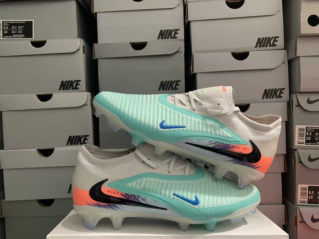 Phantom-6-GX-3-III-III-Elite-FG-41 - Nike