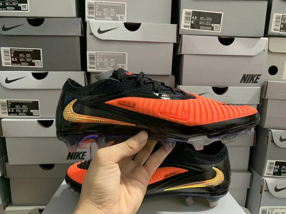 Phantom-6-GX-3-III-III-Elite-FG-31 - Nike
