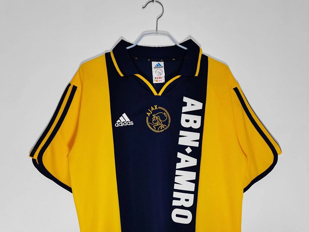 Ajax amsterdam 01 8 A 2000/2001