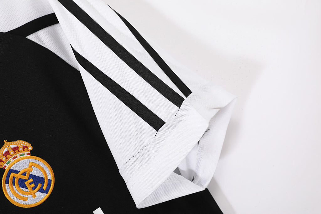 Real Madrid 02 8 A 2001/2002