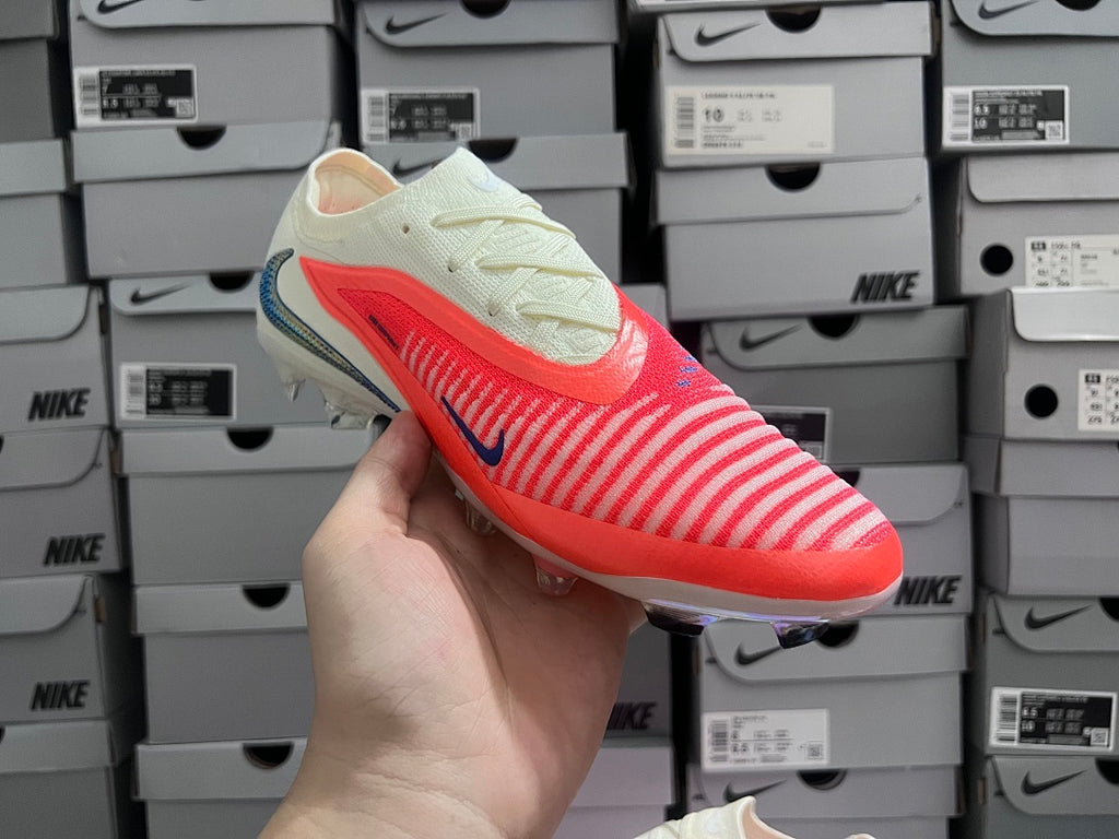 Phantom-6-GX-3-III-III-Elite-FG-60 - Nike
