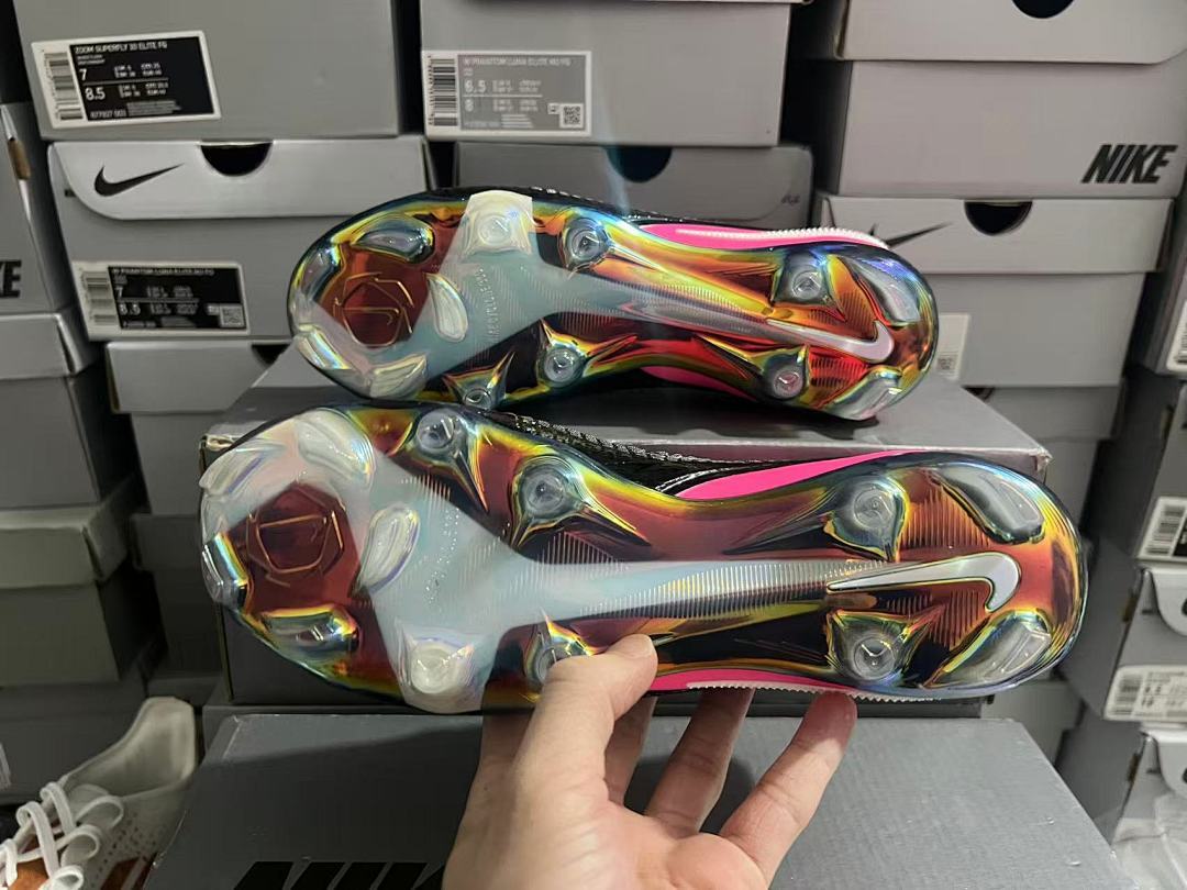 Phantom-6-GX-3-III-III-Elite-FG-01 - Nike