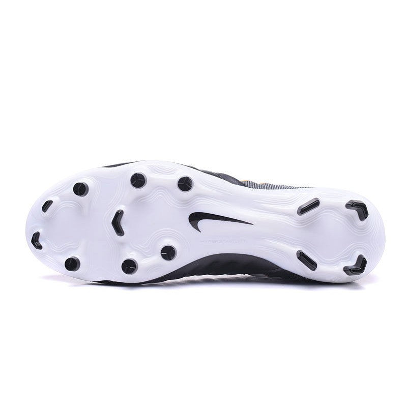 Nike Tiempo Legend 7 FG Noir Blanc