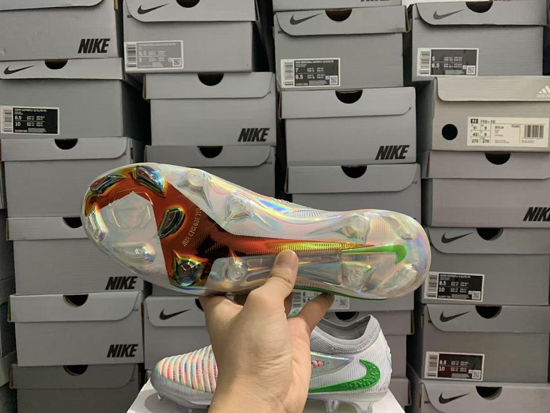 Phantom-6-GX-3-III-III-Elite-FG-47 - Nike