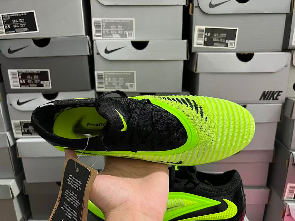 Phantom-6-GX-3-III-III-Elite-FG-17 - Nike