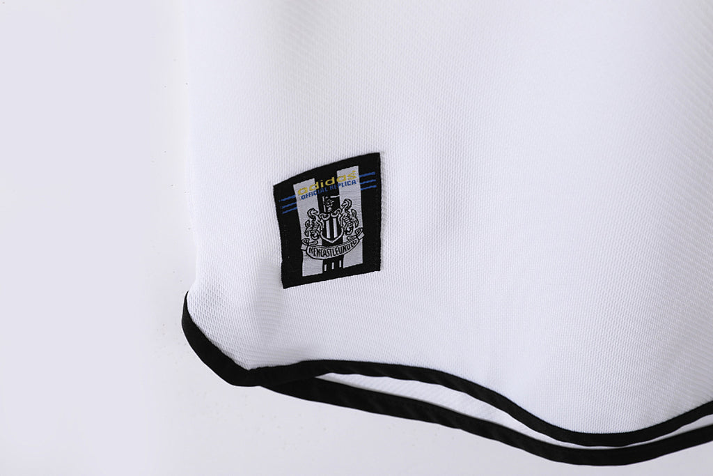 Newcastle 00 0 B 1999/2000