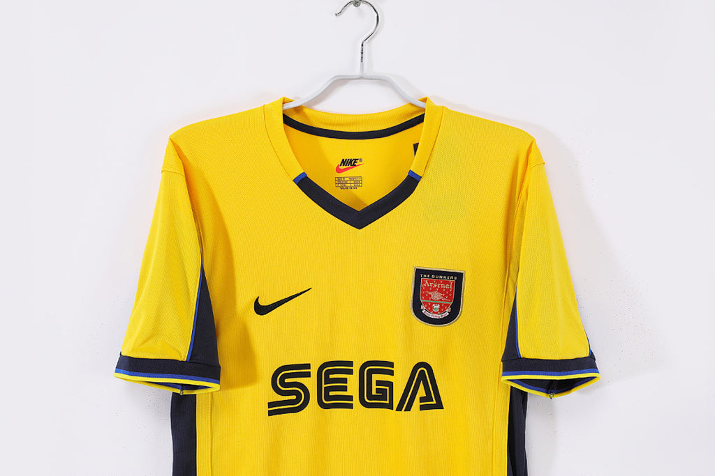 Arsenal 01 8 A 2000/2001
