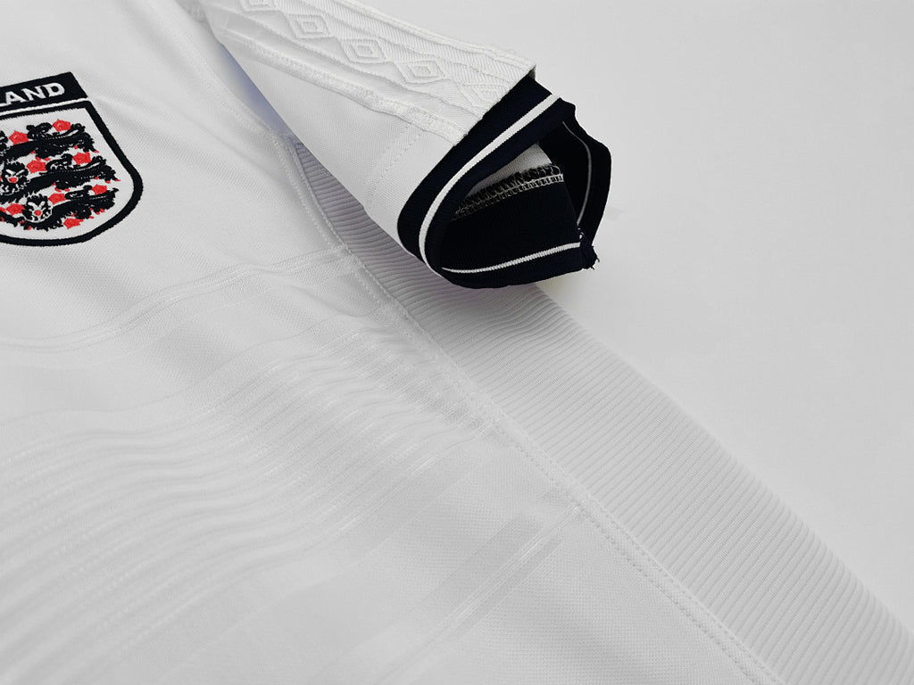 Angleterre 01 8 A 1999/2001