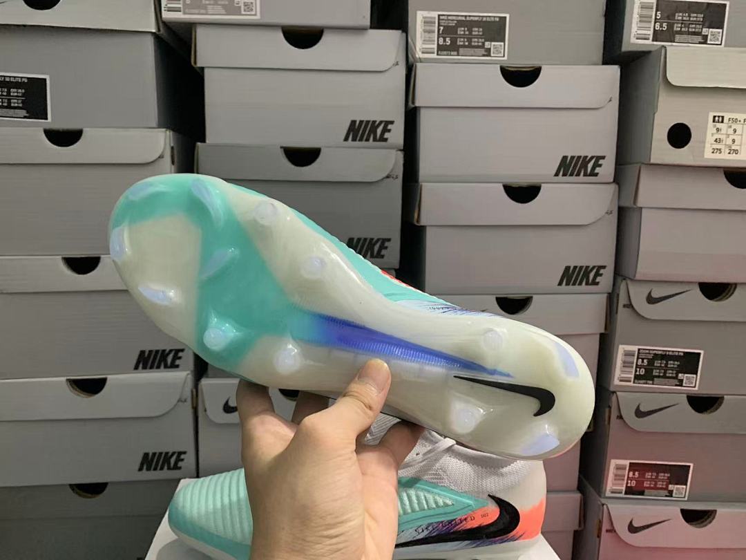 Phantom-6-GX-3-III-III-Elite-FG-41 - Nike