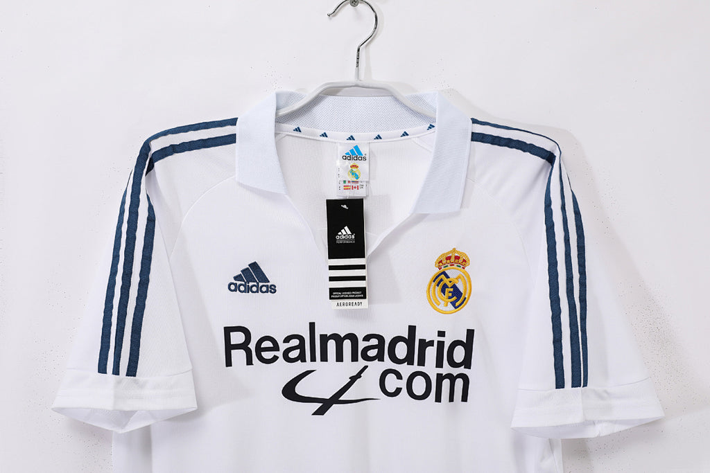 Real Madrid 02 8 A 2001/2002