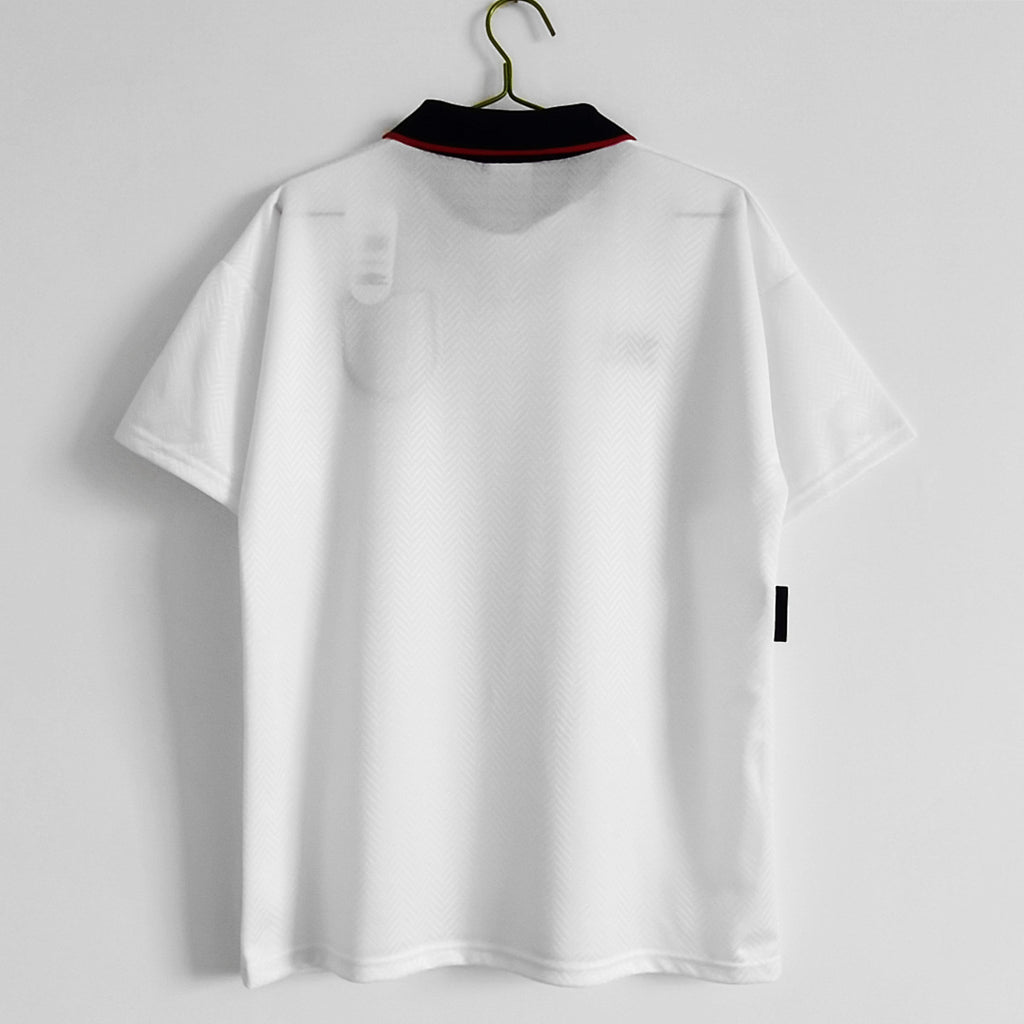 Angleterre 95 8 A 1994/1995