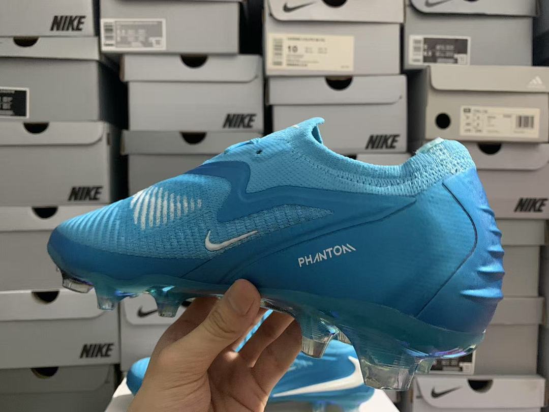 Phantom-6-GX-3-III-III-Elite-FG-45 - Nike