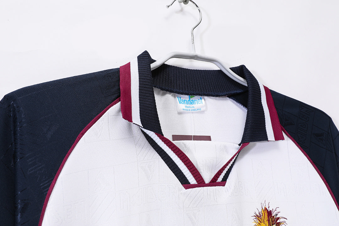 West ham 3 B