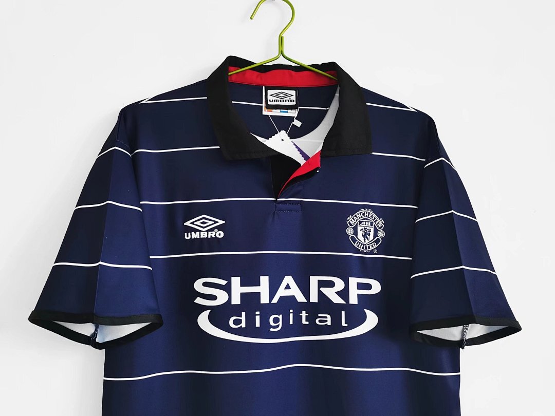 Man United 00 8 A 1999/2000