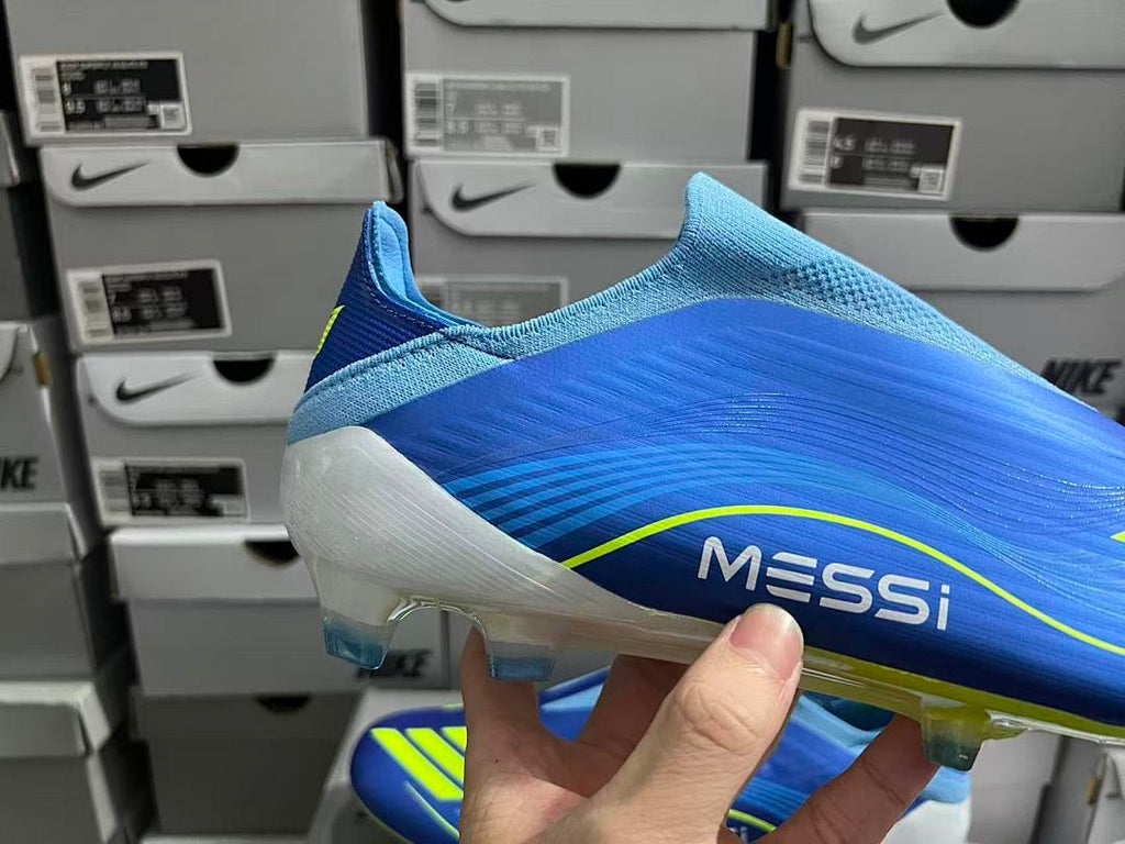 F-50--11-Elite-Laceless-FG - Adidas