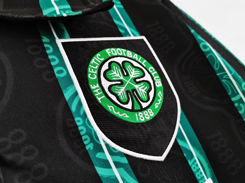Celtic Glasgow 93 8 A 1992/1993
