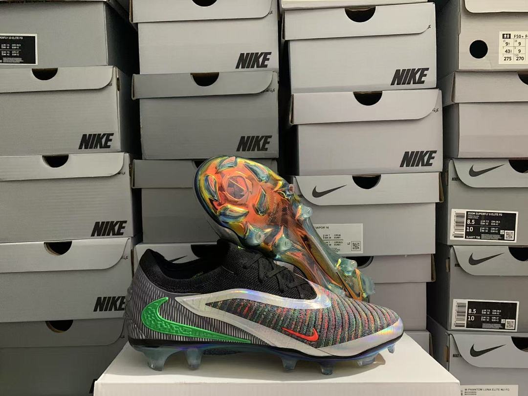 Phantom-6-GX-3-III-III-Elite-FG-46 - Nike