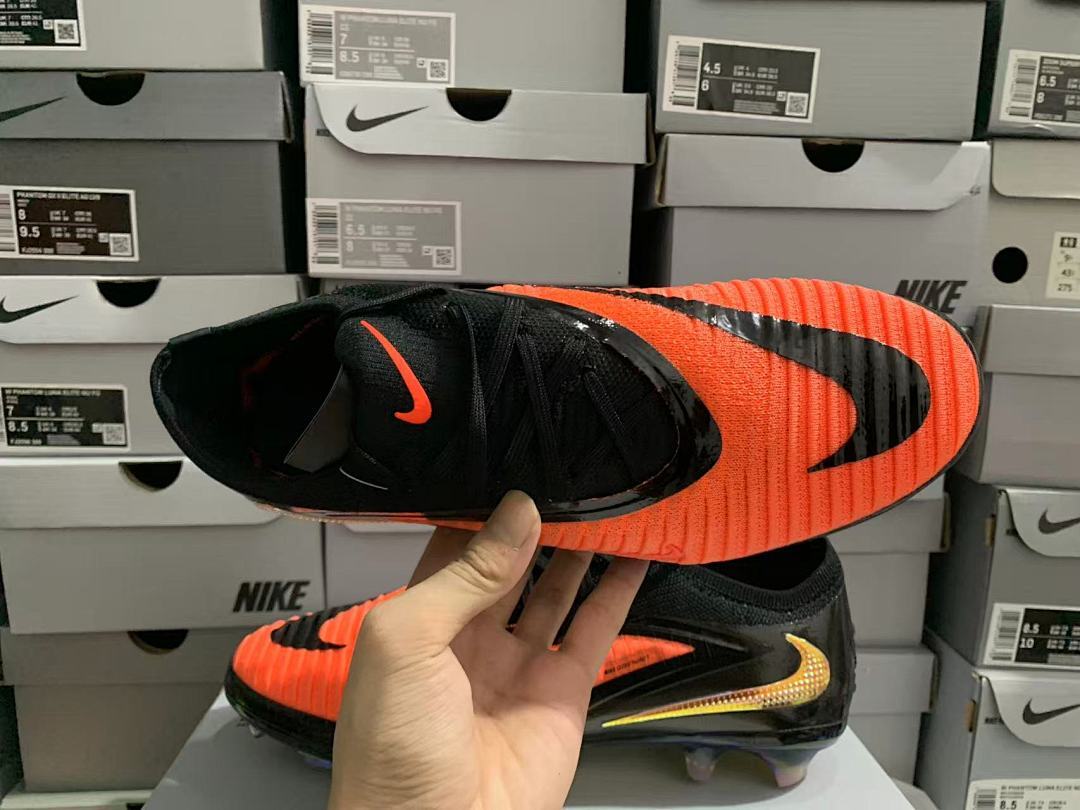 Phantom-6-GX-3-III-III-Elite-FG-31 - Nike