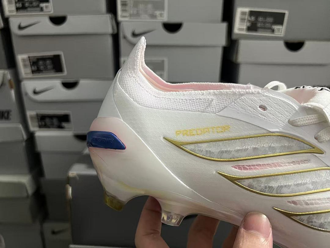 Predator-26-ACCURACY-FG-02 - Adidas