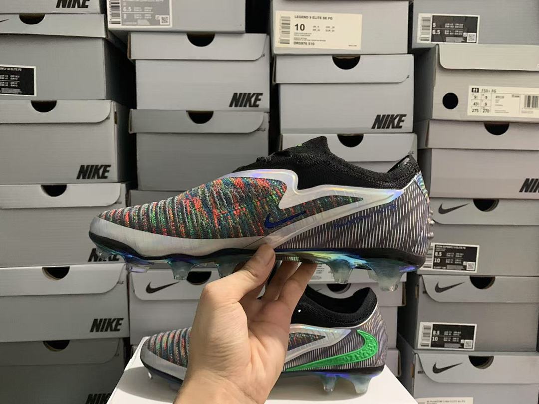 Phantom-6-GX-3-III-III-Elite-FG-46 - Nike